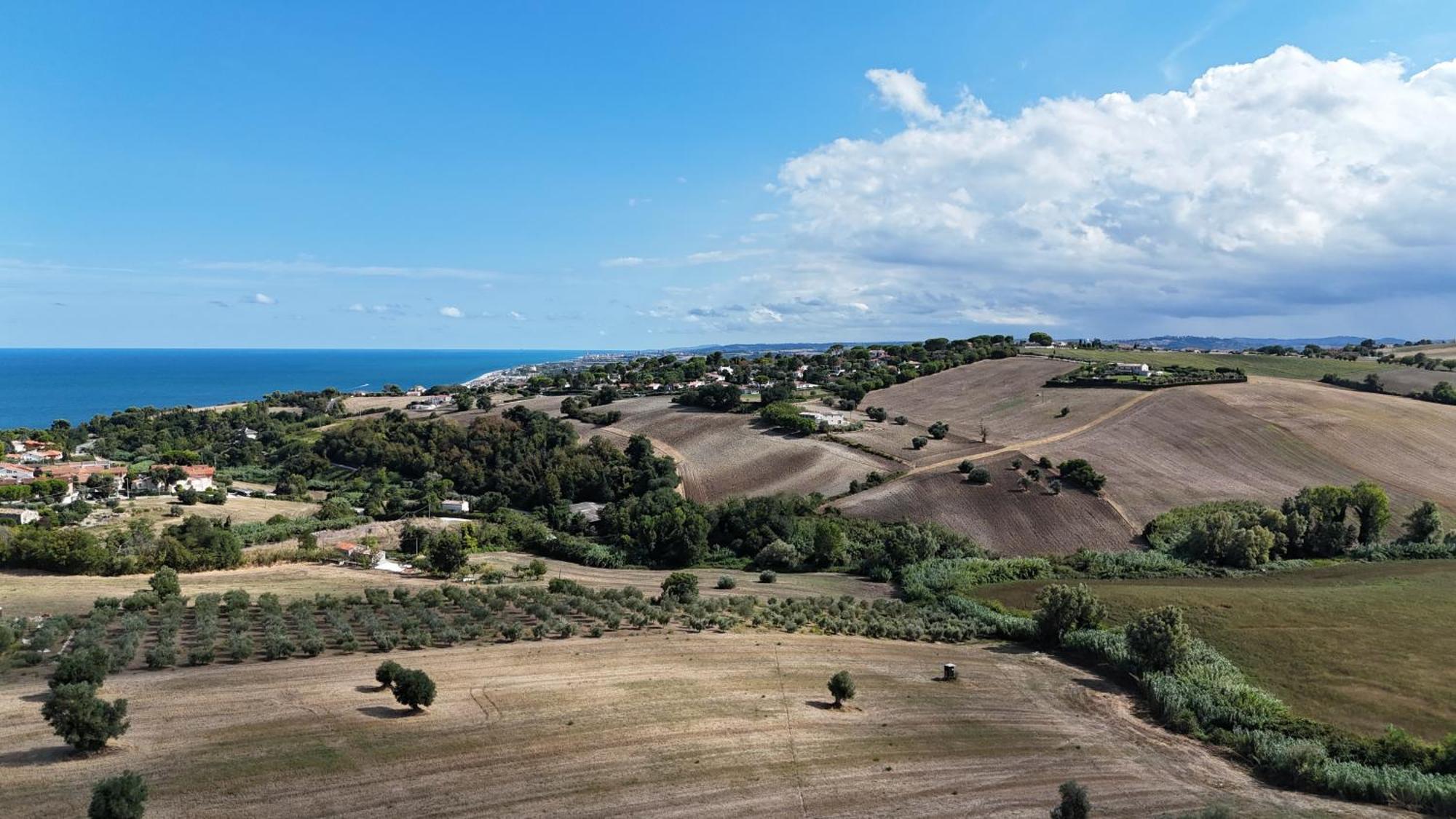 דירות S214 - Sirolo, Trilocale Con Giardino In Zona Tranquilla מראה חיצוני תמונה